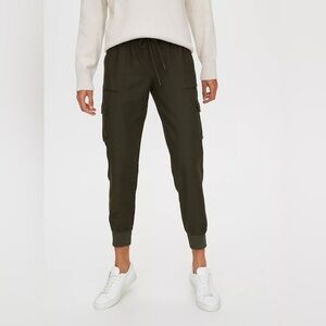 ARITZIA Community Cebu Pant Womens Size XXS Dark Olive #58546 Cotton Jogger